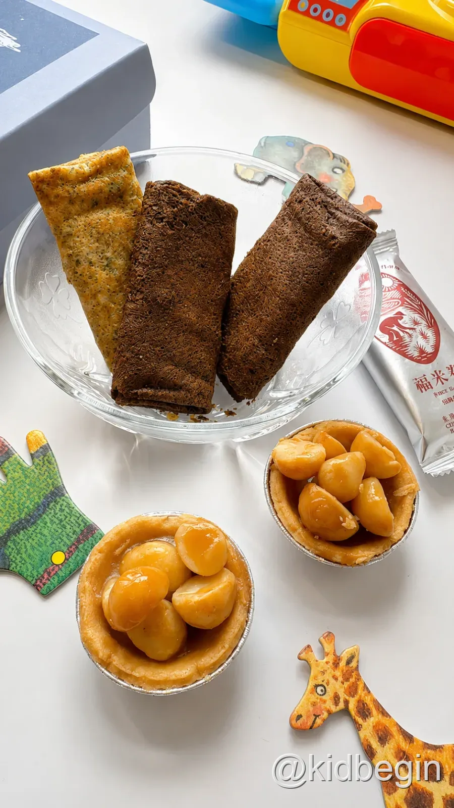 福米卷與夏威夷豆塔拼盤