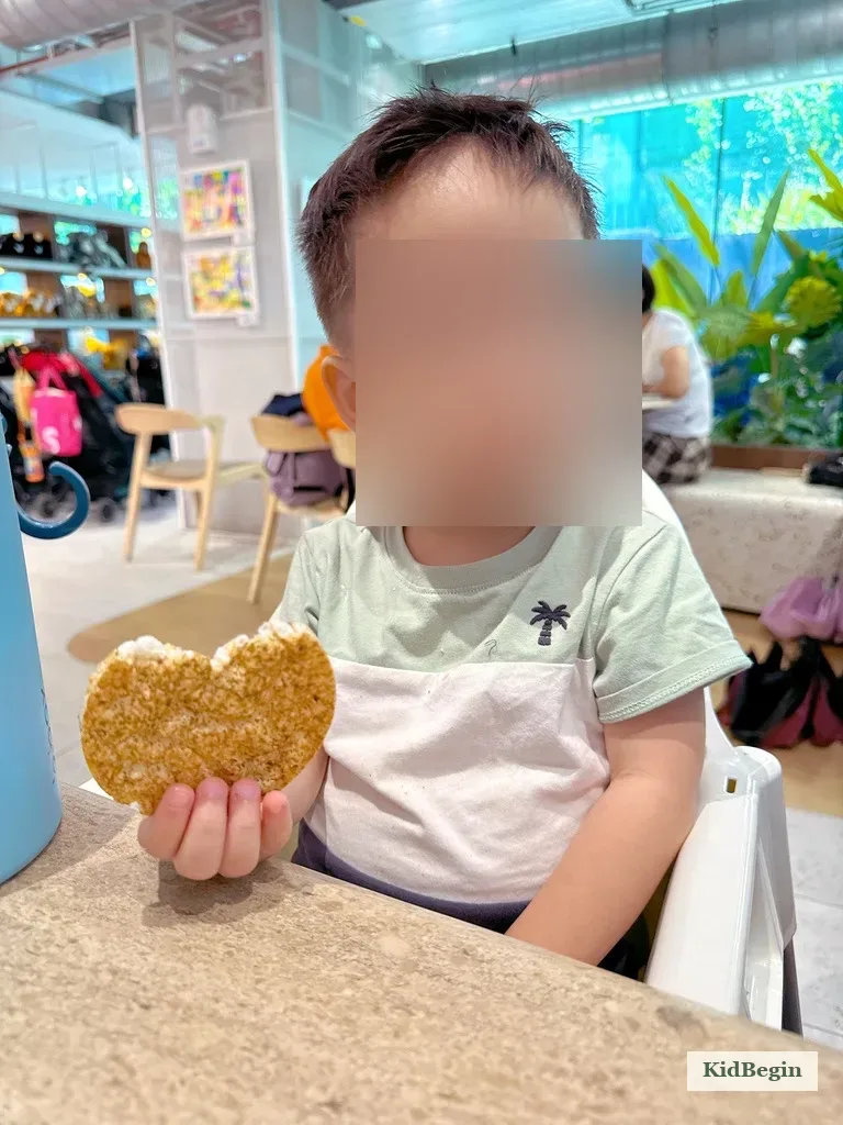 醬味懷舊活力糙米餅與孩子
